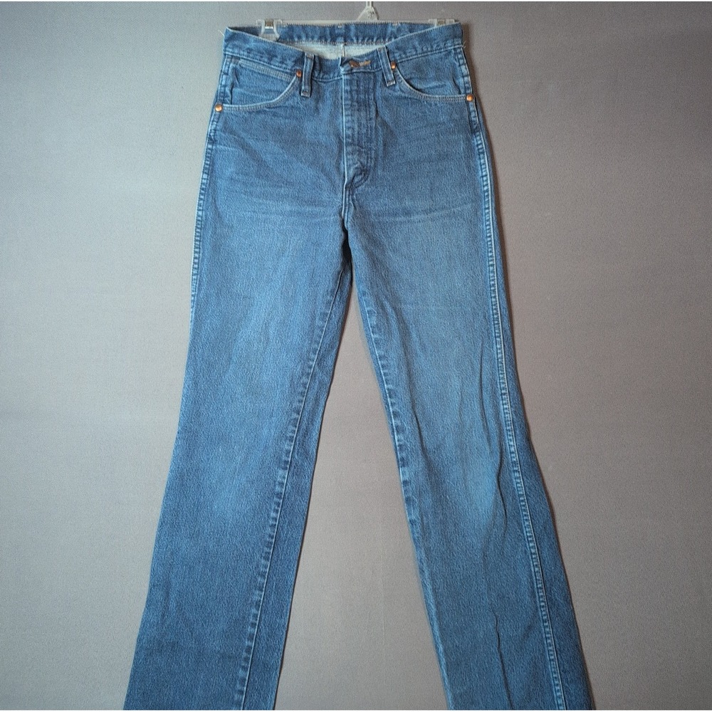 Wrangler 936DEN Men’s Straight Leg Jeans Regular Fit Mid Rise Medium Wash 30x36